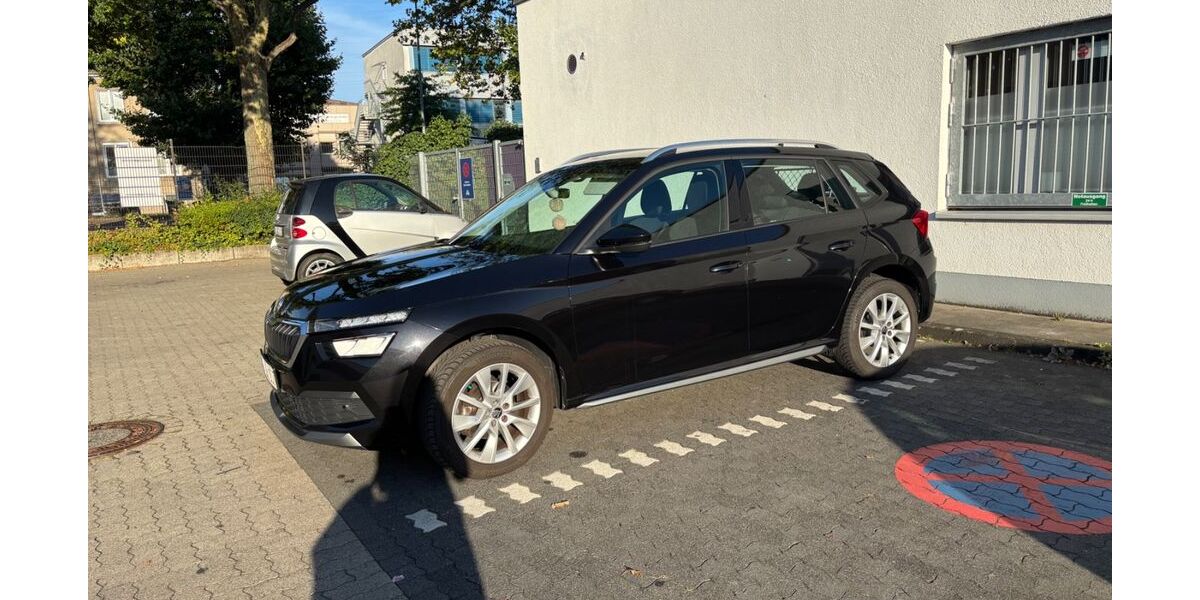 Skoda Kamiq 64.000 km 12.990 &euro; Leverkusen 51377