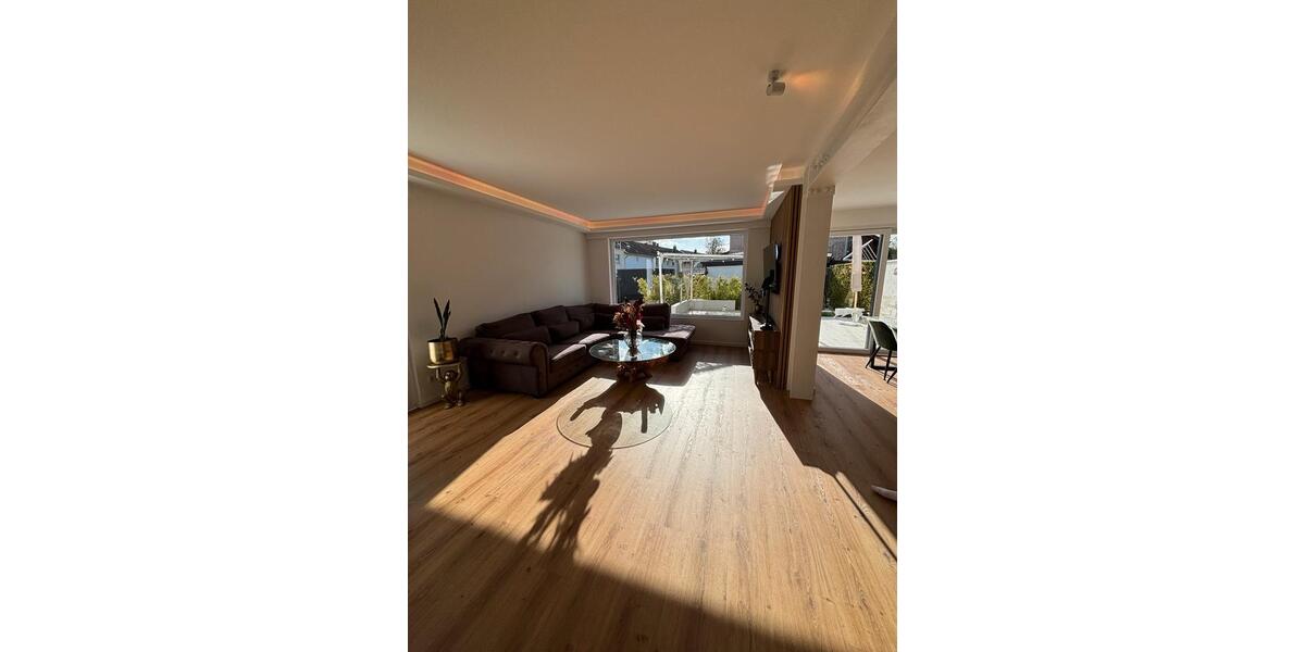 Einfamilienhaus Bonn Beuel-Mitte - 3.5 Zimmer, 130 m&sup2;, 2.550&euro; | Angebot:26397463