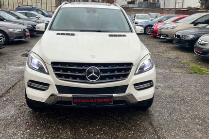 Mercedes-Benz ML 350 128.000 km 22.890 &euro; Bonn 53123