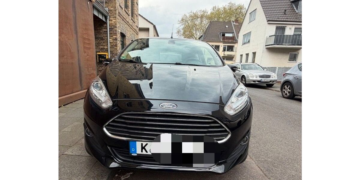 Ford Fiesta 77.132 km 7.500 &euro; Köln 50825