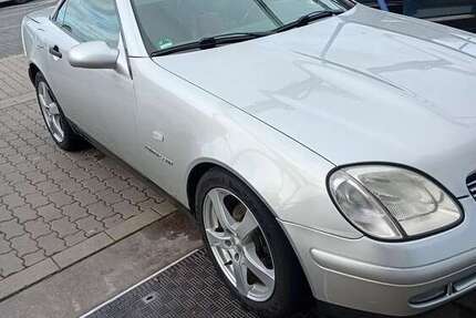 Mercedes-Benz 230 159.400 km 4.900 &euro; Hürth 50354