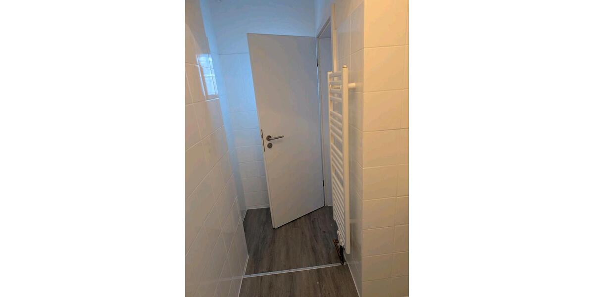 Erdgeschoßwohnung Bergheim - 2 Zimmer, 40 m&sup2;, 890&euro; | Angebot:25972349