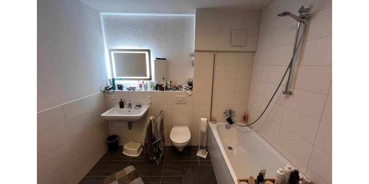 Etagenwohnung Köln Porz - 2 Zimmer, 56 m&sup2;, 960&euro; | Angebot:25613735