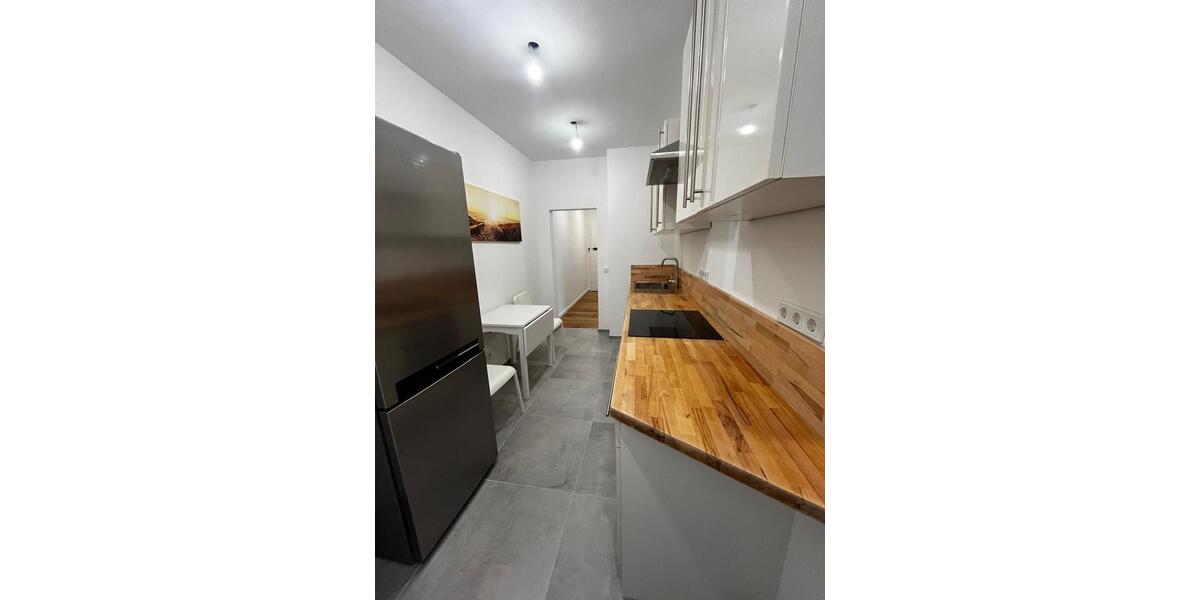 Etagenwohnung Köln Ehrenfeld - 1 Zimmer, 14 m&sup2;, 605&euro; | Angebot:26680357