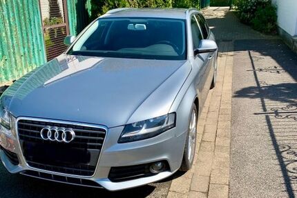 Audi A4 200.000 km 6.100 &euro; Vettweiß 52391