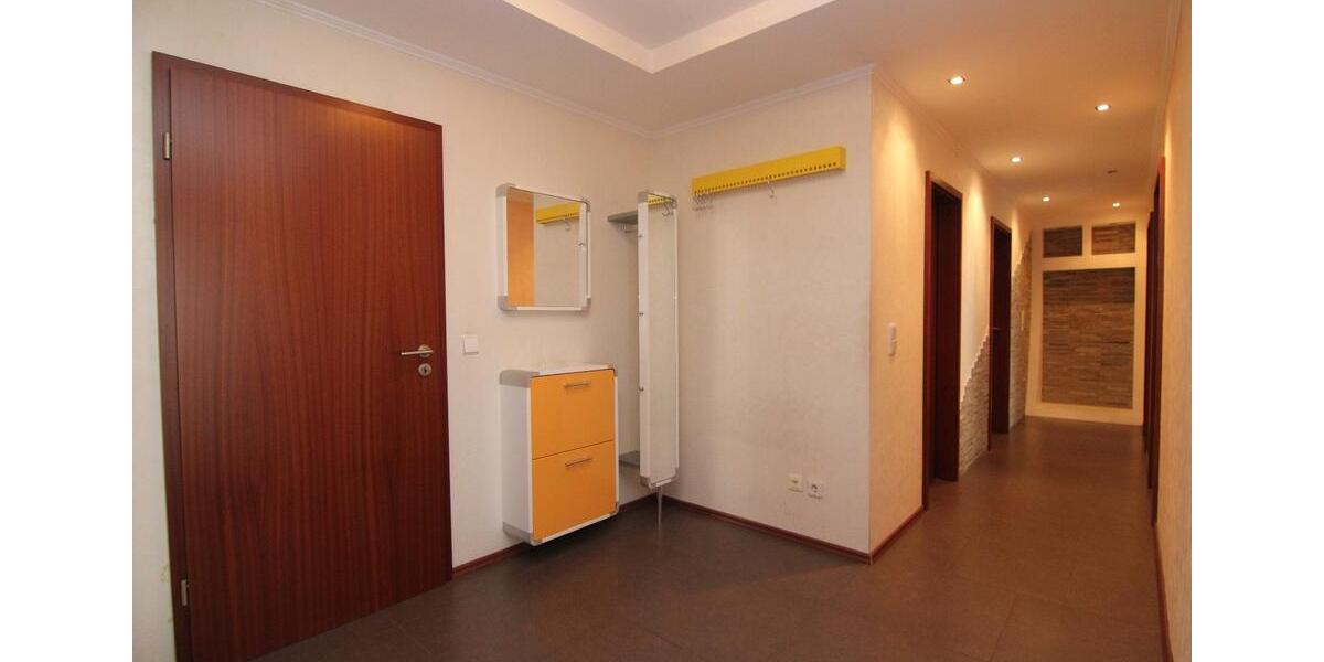 Mehrfamilienhaus, Wohnhaus Meckenheim - 9 Zimmer, 569.000&euro; | Angebot:23068244