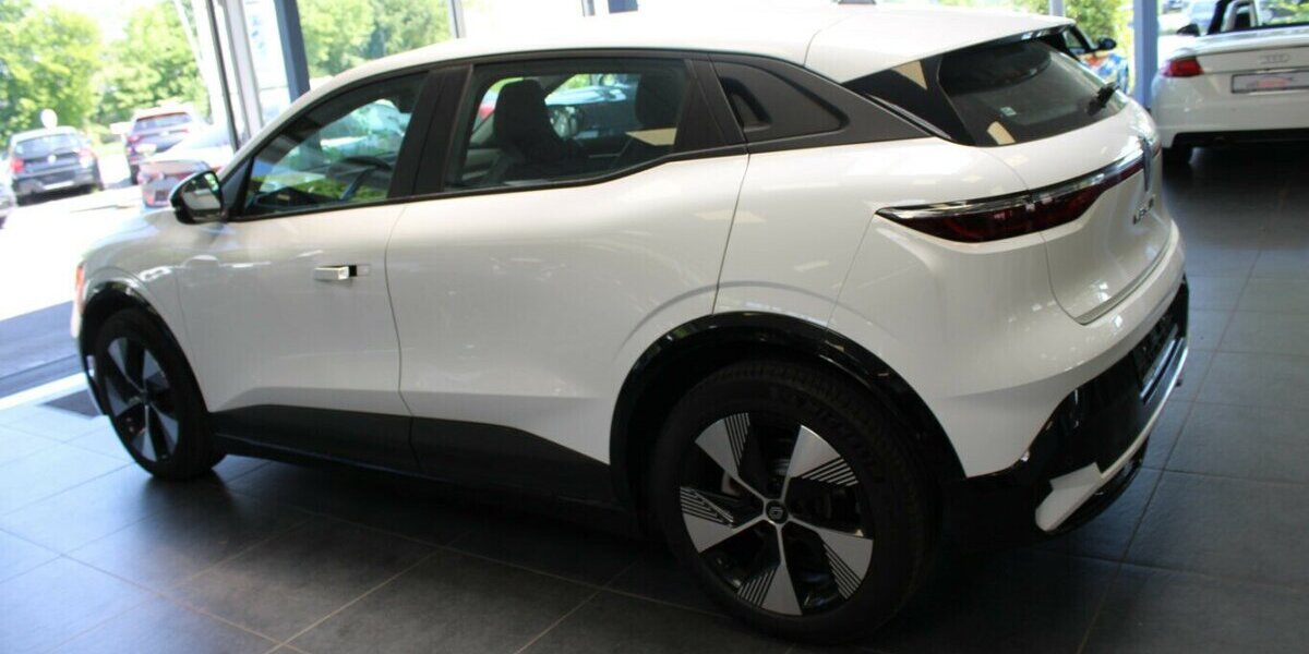Renault Megane EV60 220hp optimum charge Equilibre 30.847 km 22.980 &euro; Euskirchen 53881