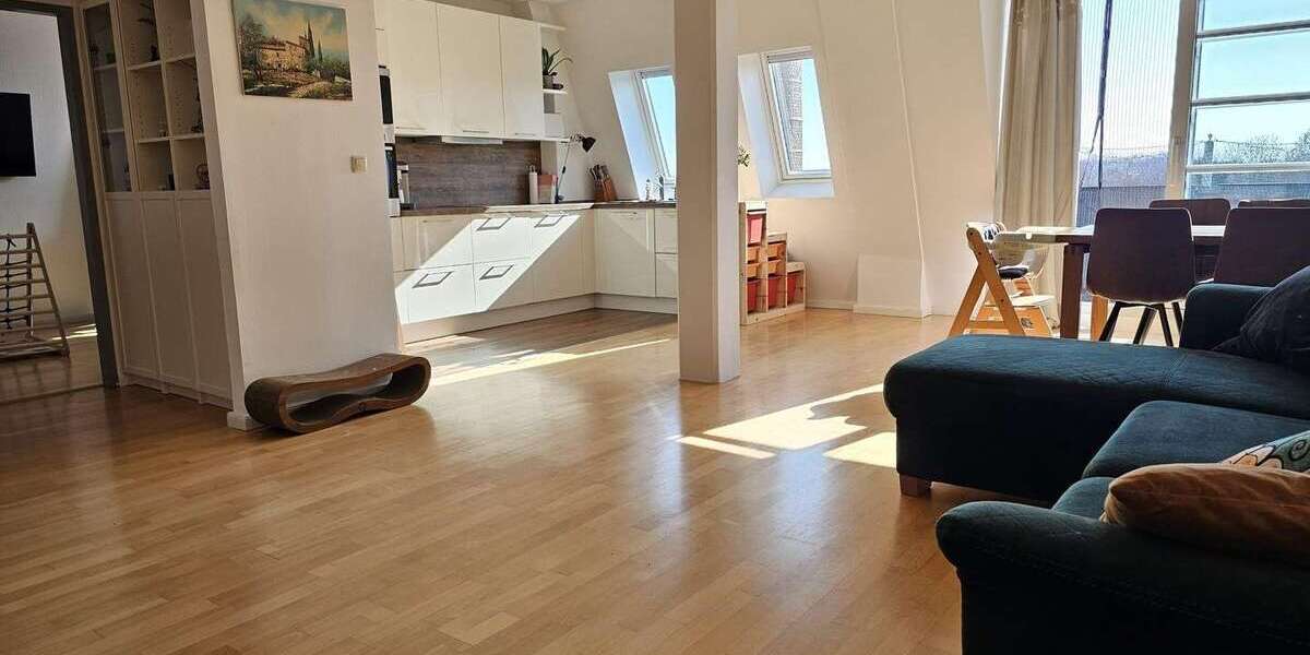 Etagenwohnung Frechen - 4 Zimmer, 94 m&sup2;, 399.000&euro; | Angebot:26884454