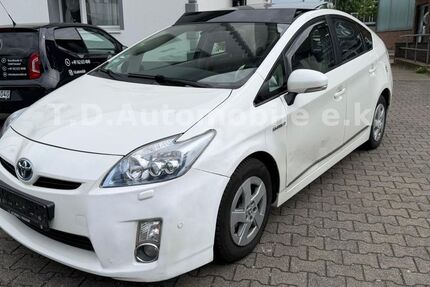 Toyota Prius 222.000 km 7.499 &euro; Troisdorf 53840