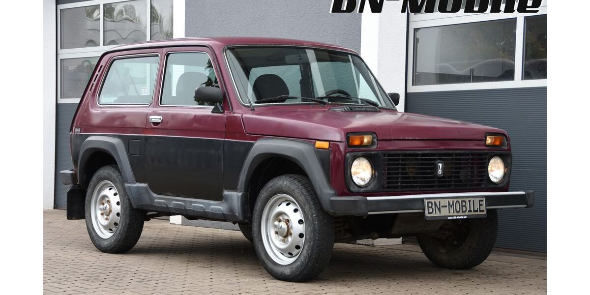 Lada Niva 22.775 km 2.990 &euro; Bonn- Geislar 53225