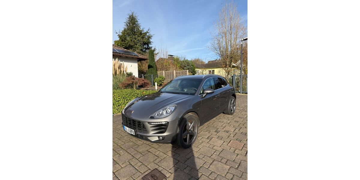 Porsche Macan 210.700 km 25.500 &euro; Köln 51069