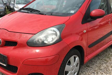 Toyota Aygo (X) 190.000 km 2.999 &euro; Bonn 53227