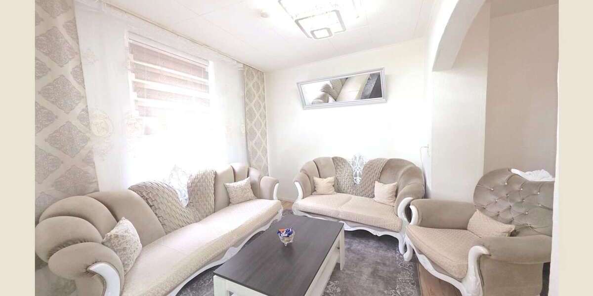Einfamilienhaus Düren Mariaweiler-Hoven - 8 Zimmer, 127 m&sup2;, 260.000&euro; | Angebot:27346734
