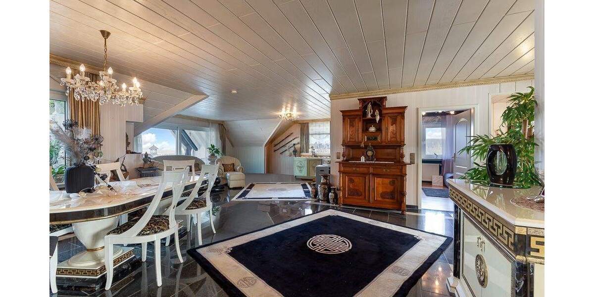 Einfamilienhaus Bedburg Kaster - 8 Zimmer, 341 m&sup2;, 699.000&euro; | Angebot:25738509