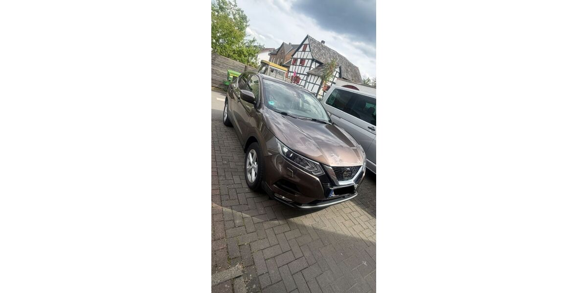 Nissan Qashqai 118.000 km 12.500 &euro; Bornheim 53332