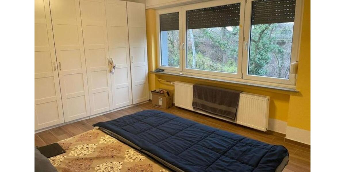 Etagenwohnung Bonn Hardtberg - 4 Zimmer, 100 m&sup2;, 950&euro; | Angebot:25932372