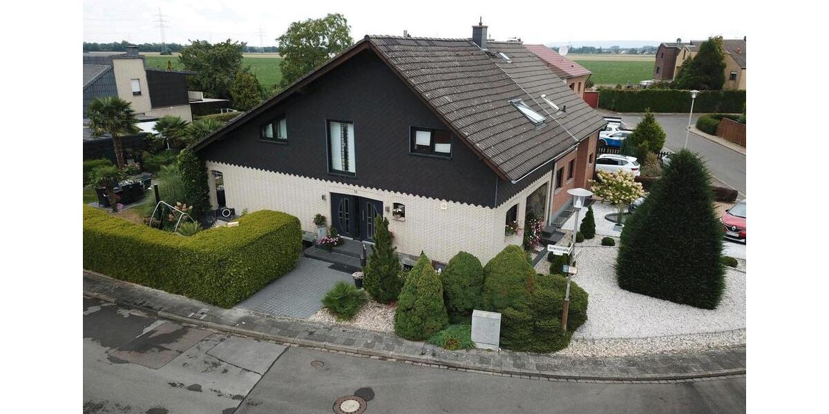 Doppelhaushälfte Düren Mariaweiler-Hoven - 479.000&euro; | Angebot:25436808