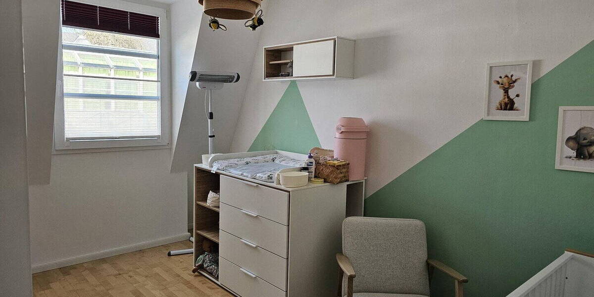 Etagenwohnung Frechen - 4 Zimmer, 94 m&sup2;, 399.000&euro; | Angebot:26201052