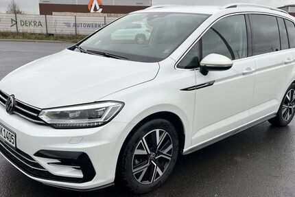 VW Touran 30.850 km 34.899 &euro; Erftstadt 50374