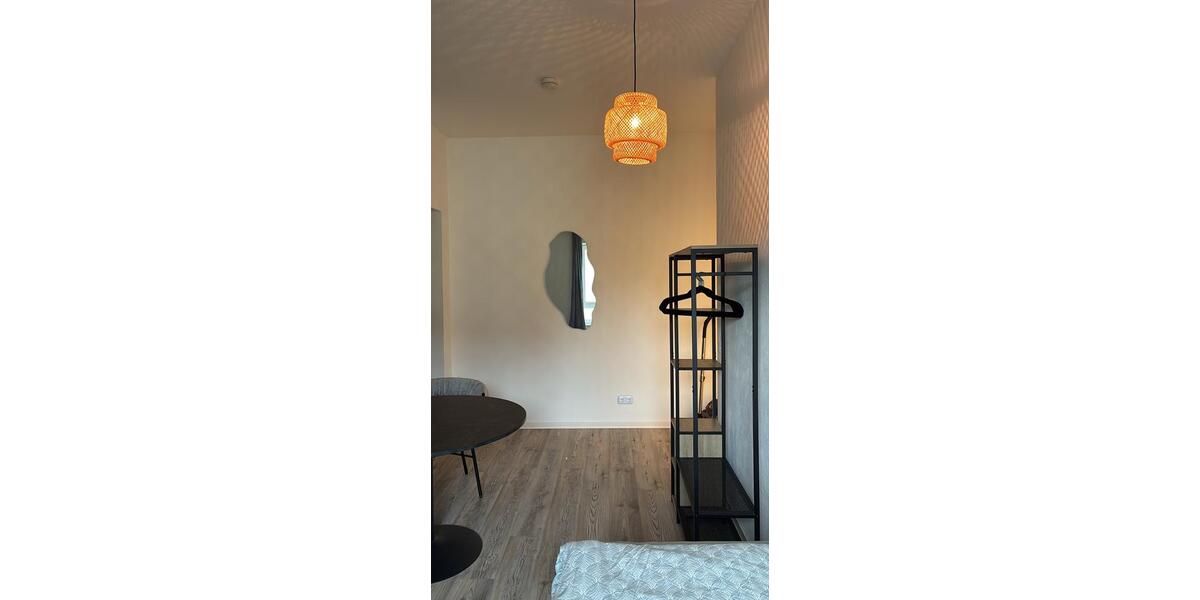 Etagenwohnung Köln Mülheim - 1 Zimmer, 22 m&sup2;, 170.000&euro; | Angebot:25576391