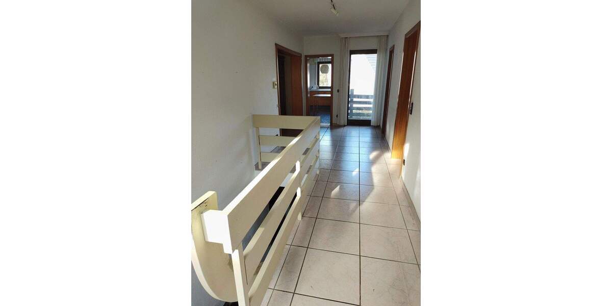 Reihenmittelhaus Bonn Muffendorf - 7 Zimmer, 222 m&sup2;, 665.000&euro; | Angebot:25747696