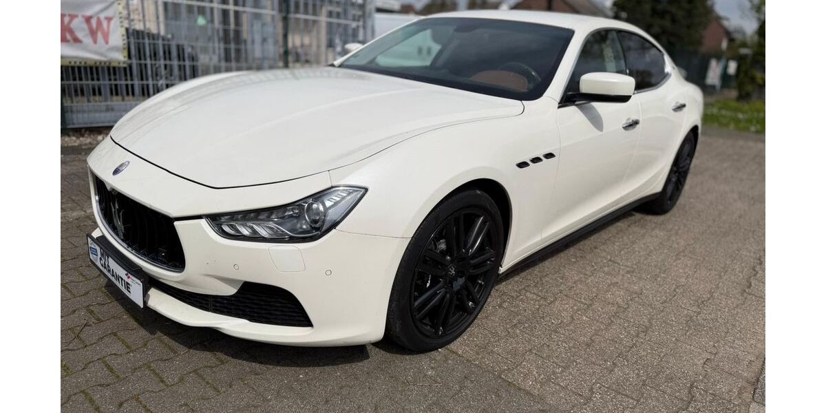 Maserati Ghibli 118.400 km 26.730 &euro; Kerpen 50171
