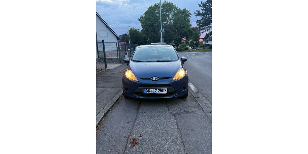 Ford Fiesta 242.000 km 1.800 &euro; Bonn 53229
