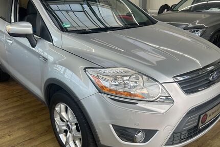 Ford Kuga 92.882 km 7.900 &euro; Sankt Augustin 53757