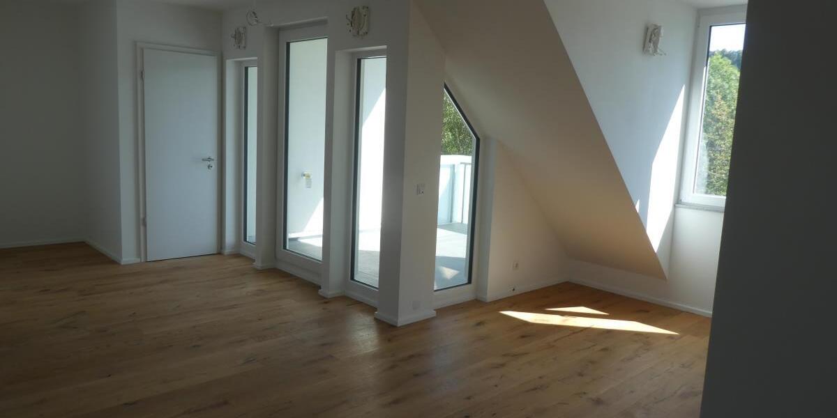 Neue Dachgeschosswohnung mit Flair im Energiesparhaus mit moderner Heiztechnik in Bonn - Dachgeschoßwohnung Bonn Dransdorf | Angebot:27302382
