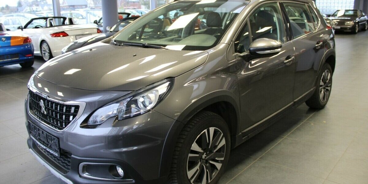 Peugeot 2008 PureTech 110 Allure 103.900 km 9.980 &euro; Euskirchen 53881