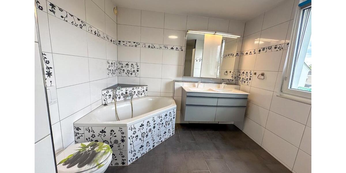 Reihenhaus Bonn Hardtberg - 4 Zimmer, 116 m&sup2;, 560.000&euro; | Angebot:27003879