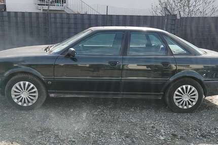 Audi 80 205.000 km 1.800 &euro; Köln 51147