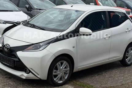 Toyota Aygo (X) 101.000 km 6.699 &euro; Euskirchen 53879