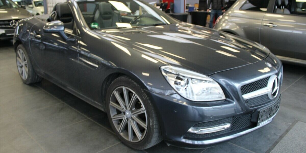 Mercedes-Benz SLK 250 CDI BlueEFFICIENCY 7G-TRONIC - Panorama - 125.888 km 16.980 &euro; Euskirchen 53881