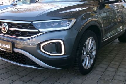 VW T-Roc 37.300 km 19.875 &euro; Sankt Augustin 53757