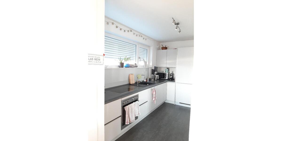 Etagenwohnung Bonn Auerberg - 3.5 Zimmer, 95 m&sup2;, 1.341&euro; | Angebot:26627535
