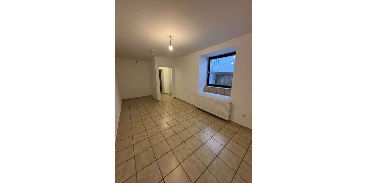 Etagenwohnung Köln Neustadt/Nord - 1 Zimmer, 36 m&sup2;, 414&euro; | Angebot:26083058