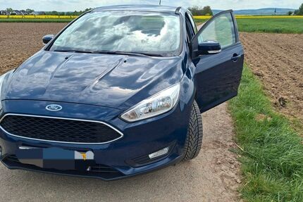 Ford Focus 142.000 km 5.800 &euro; Meckenheim 53340
