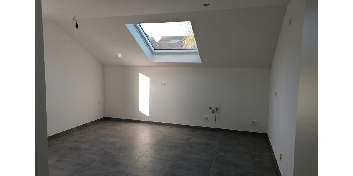 Etagenwohnung Bedburg - 4 Zimmer, 106 m&sup2;, 900&euro; | Angebot:26042229