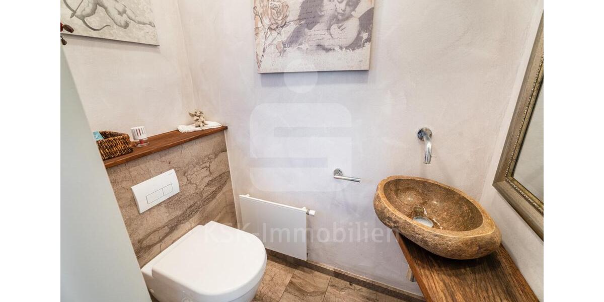 Reihenhaus Hürth - 5 Zimmer, 187 m&sup2;, 2.100&euro; | Angebot:24506717