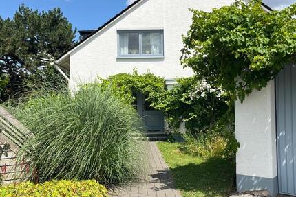 Haus Bornheim - 6 Zimmer, 180 m&sup2;, 650.000&euro; | Angebot:26101576