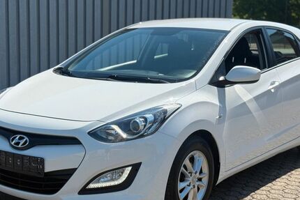 Hyundai i30 205.000 km 4.699 &euro; Düren 52349