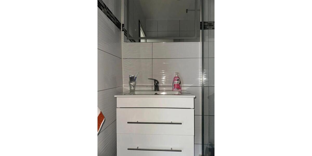 Etagenwohnung Köln Porz - 3 Zimmer, 72 m&sup2;, 209.000&euro; | Angebot:27096051