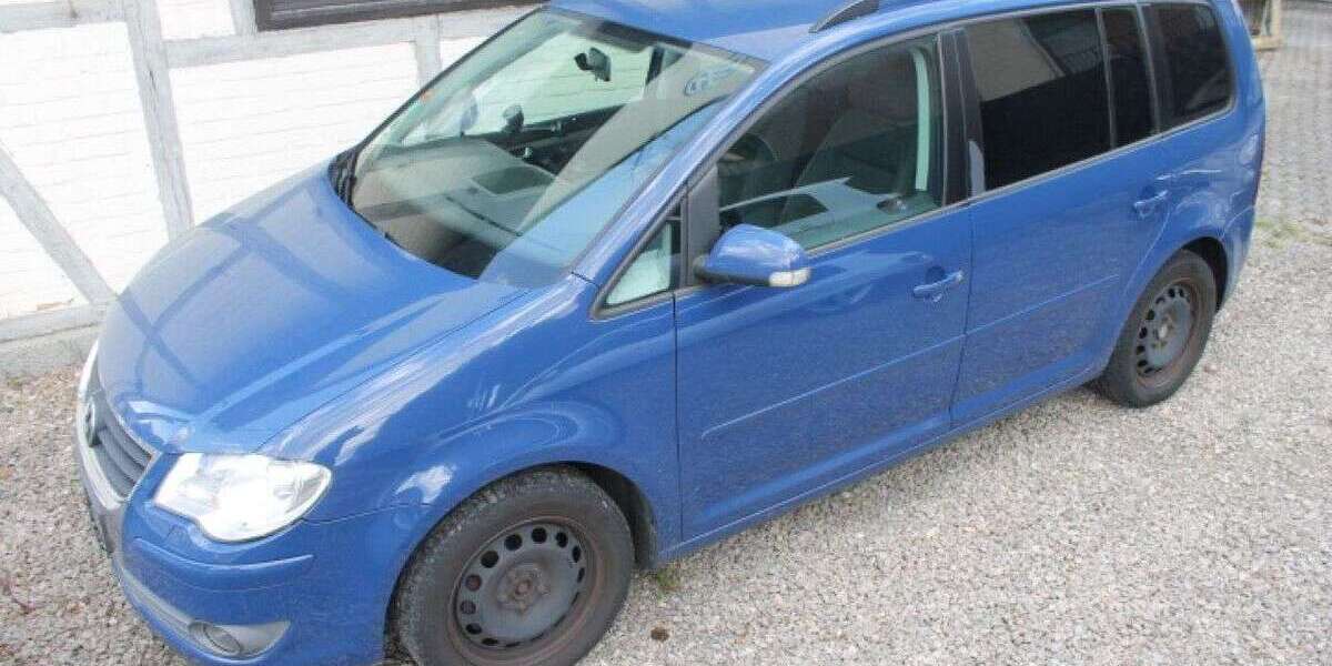 VW Touran 332.149 km 4.800 &euro; Mechernich 53894