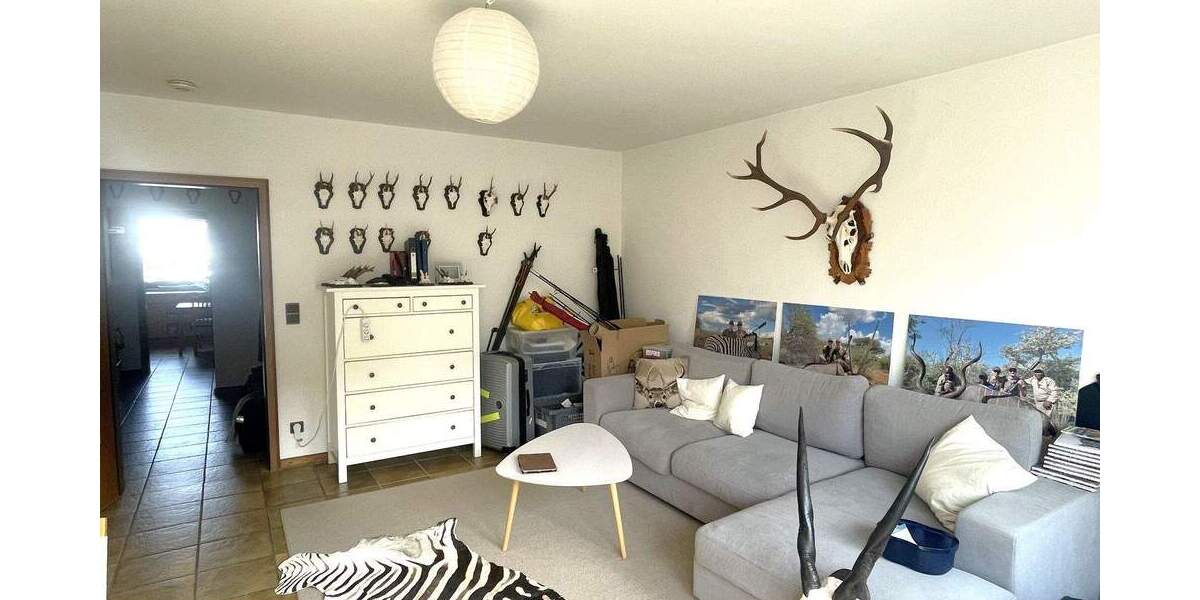 Etagenwohnung Bornheim Uedorf - 2 Zimmer, 62 m&sup2;, 750&euro; | Angebot:25670355