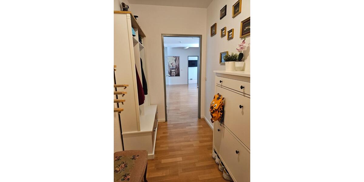 Dachgeschoßwohnung Frechen - 4 Zimmer, 94 m&sup2;, 410.000&euro; | Angebot:25772336