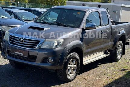 Toyota Hilux 125.000 km 15.999 &euro; Euskirchen 53879