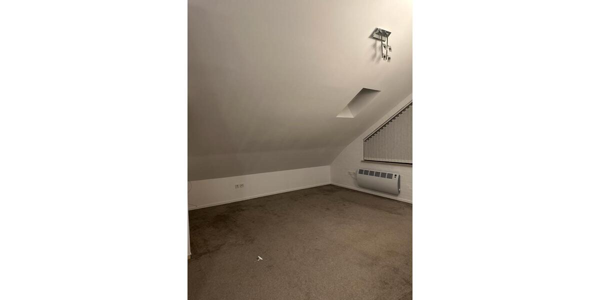 Erdgeschoßwohnung Bergheim - 4.5 Zimmer, 150 m&sup2;, 600&euro; | Angebot:26040998