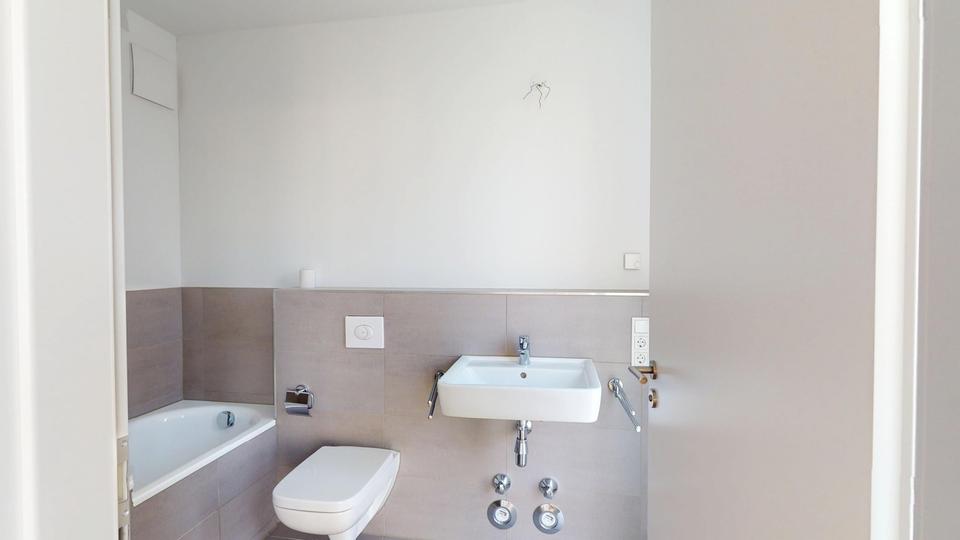 Dachgeschoßwohnung Bonn Dransdorf - 5 Zimmer, 151 m&sup2;, 2.115&euro; | Angebot:24703909