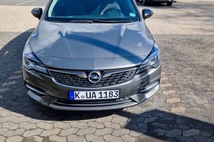 Opel Astra 80.500 km 9.990 &euro; Köln 51107